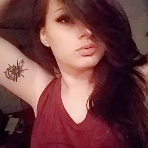 Meet your Posher, Sharonashley